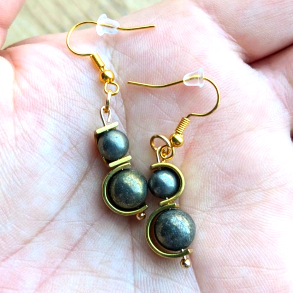 Brass Semicircle-Framed Earrings with Metal Bead